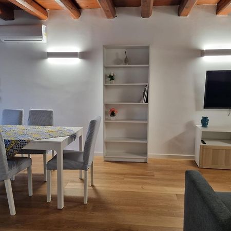 Casa Azzurra - Palazzo Del Buonpastore Παλέρμο Εξωτερικό φωτογραφία